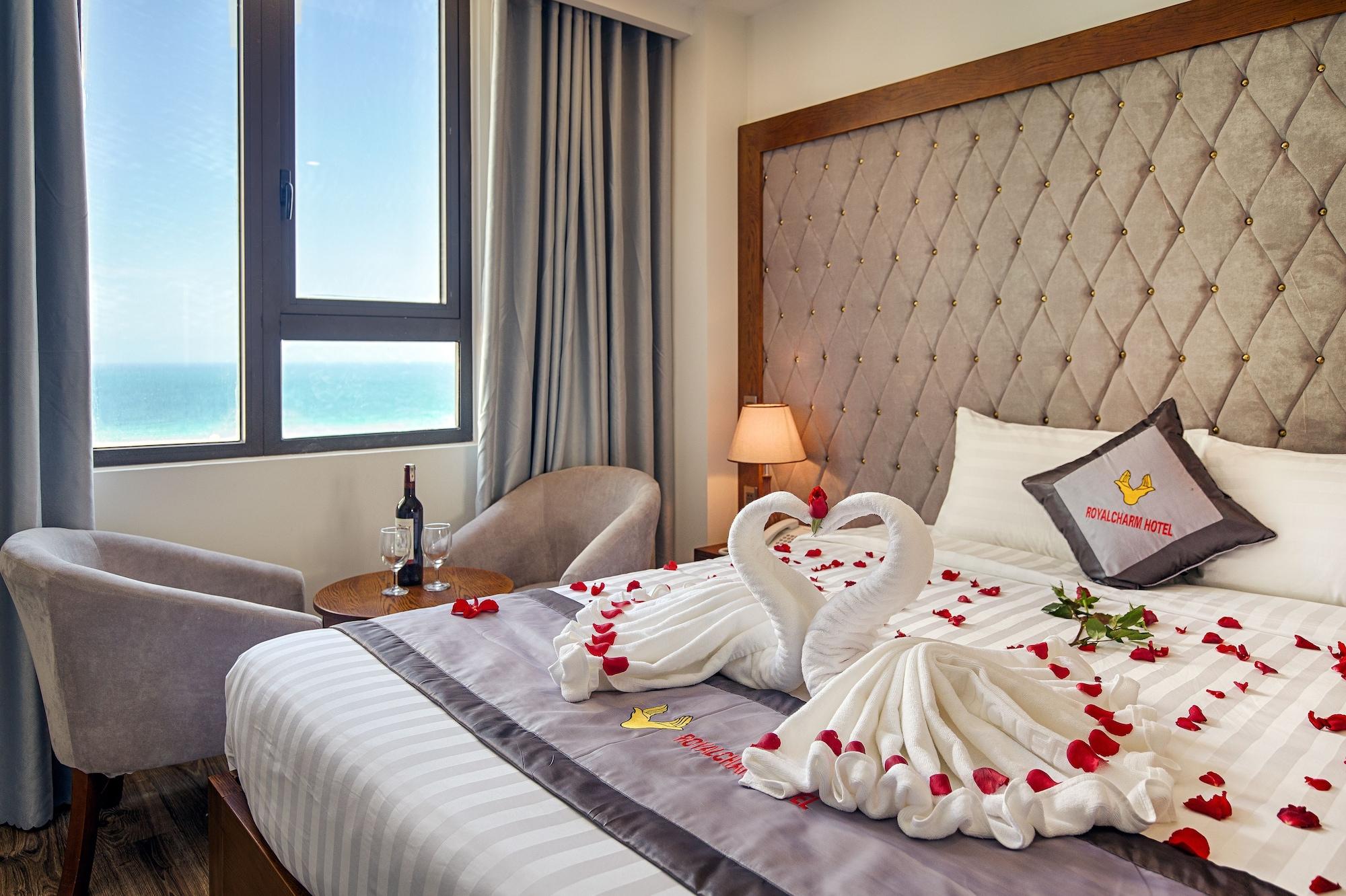 Royal Charm Hotel Da Nang Esterno foto