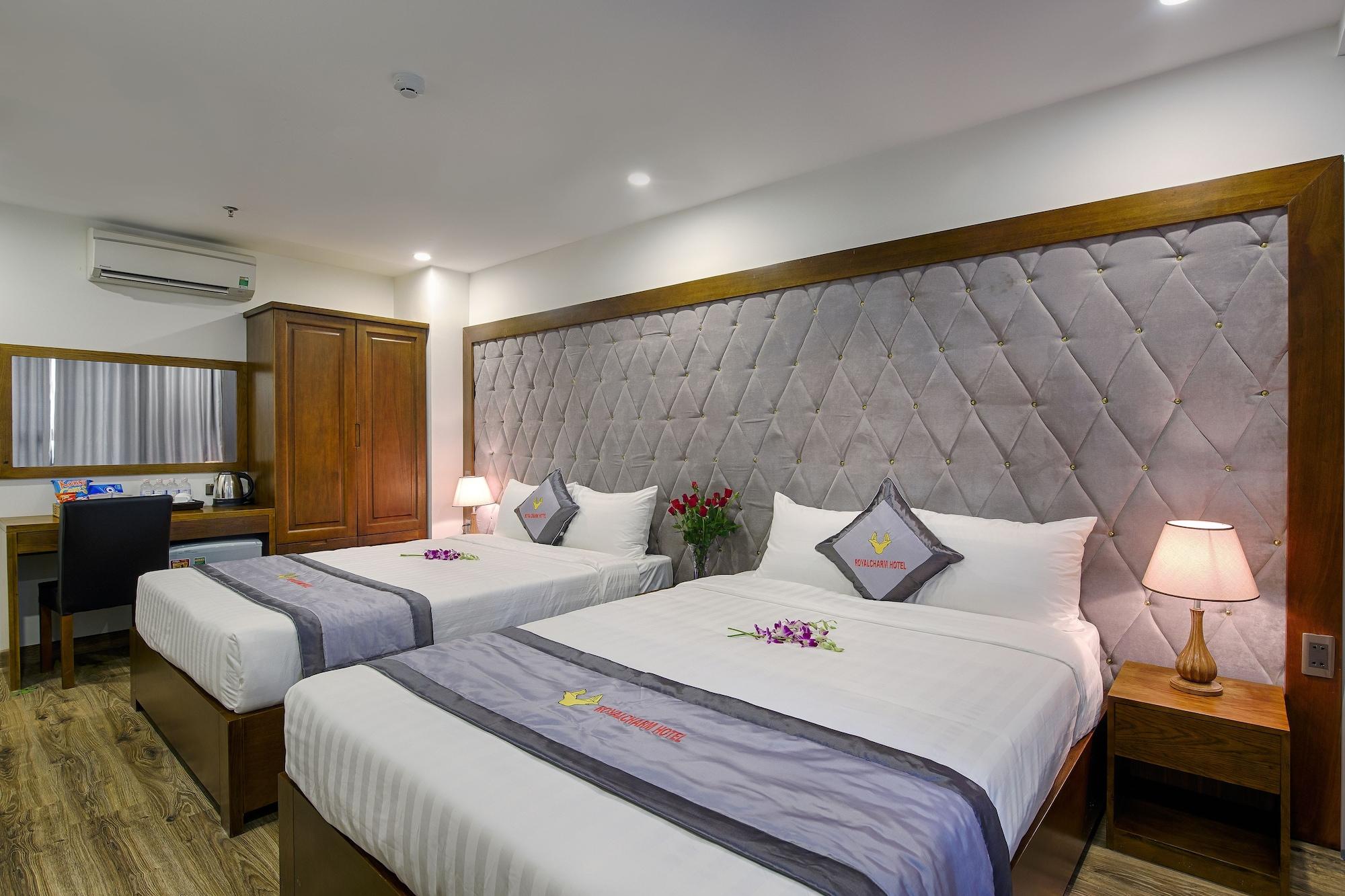Royal Charm Hotel Da Nang Esterno foto